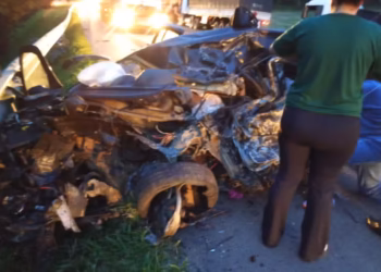 Pai, mãe e filha de 4 anos morrem em acidente na BR-116, no Paraná